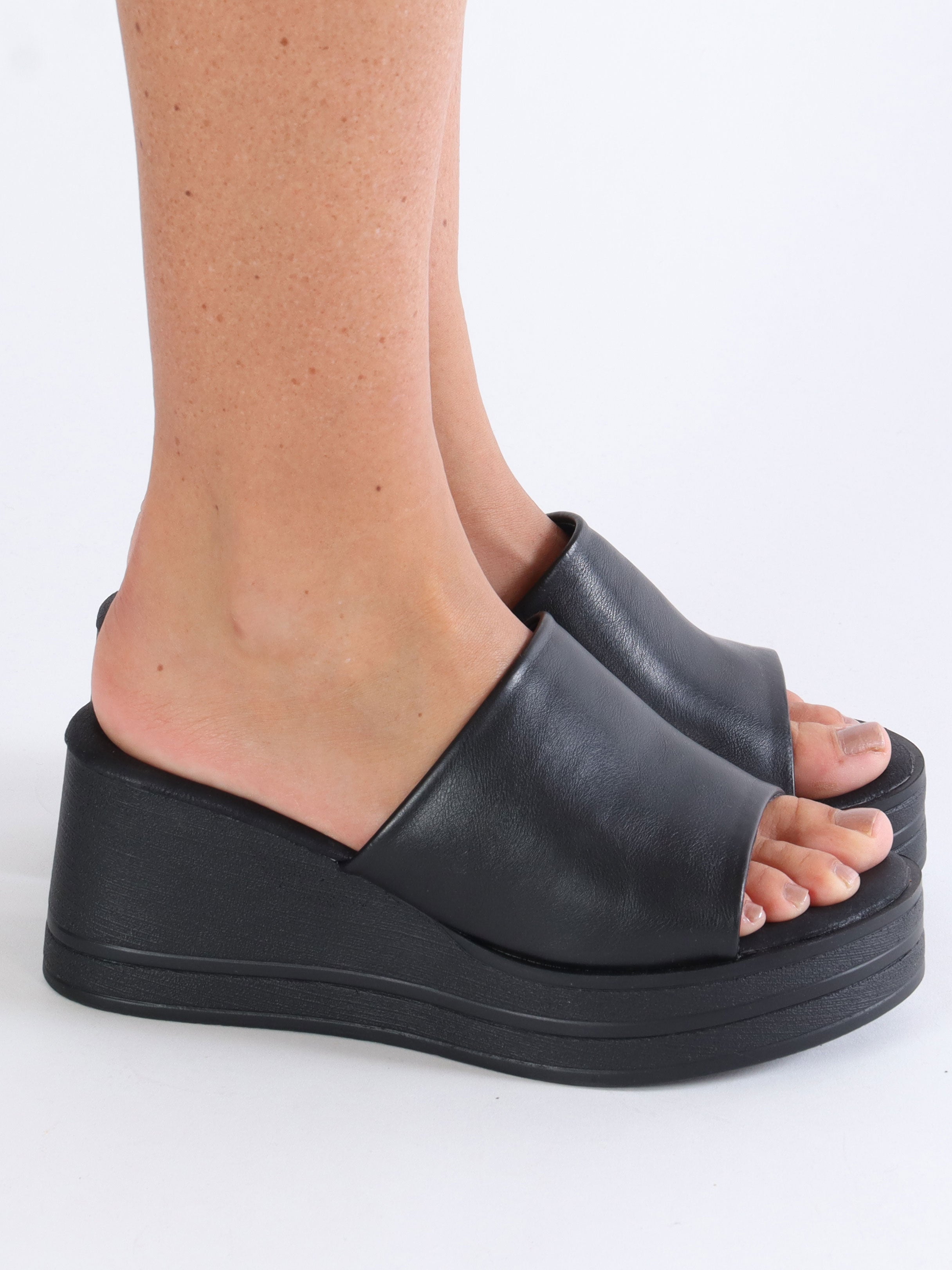 Becky - Sorte sandaler med plateau hæl